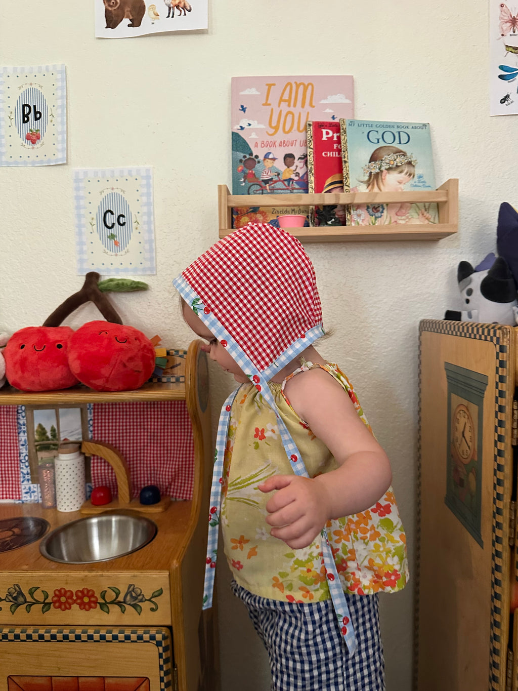 Reversible Cherry & Gingham Baby Bonnet 9m-18month