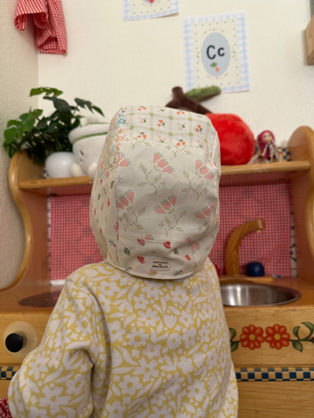 Sweet Daze Patchwork Baby Bonnet in Classic Round style